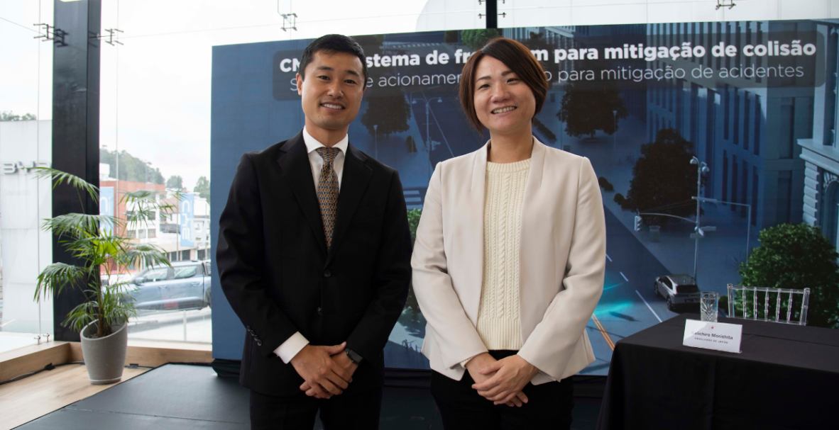 Honda inaugura su concesionario Granados, en Quito, y presenta su Suv Híbrido