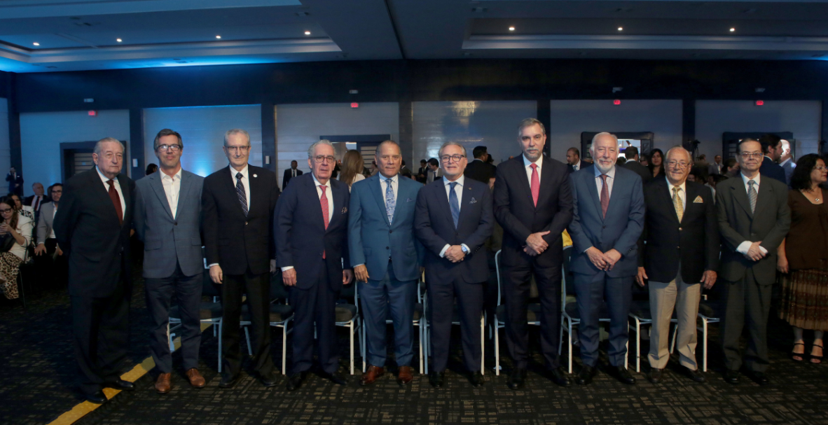 Aniversario 136 de la Cámara de Comercio de Guayaquil
