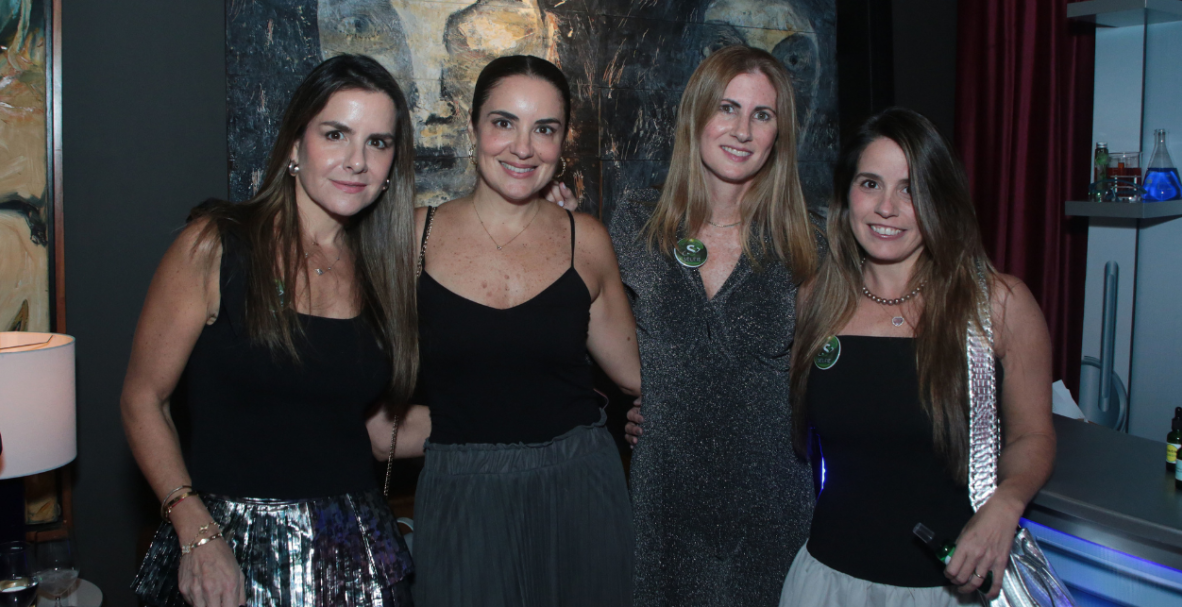 Nicole Holguín presentó su nueva línea de productos Selfie by Nikka.