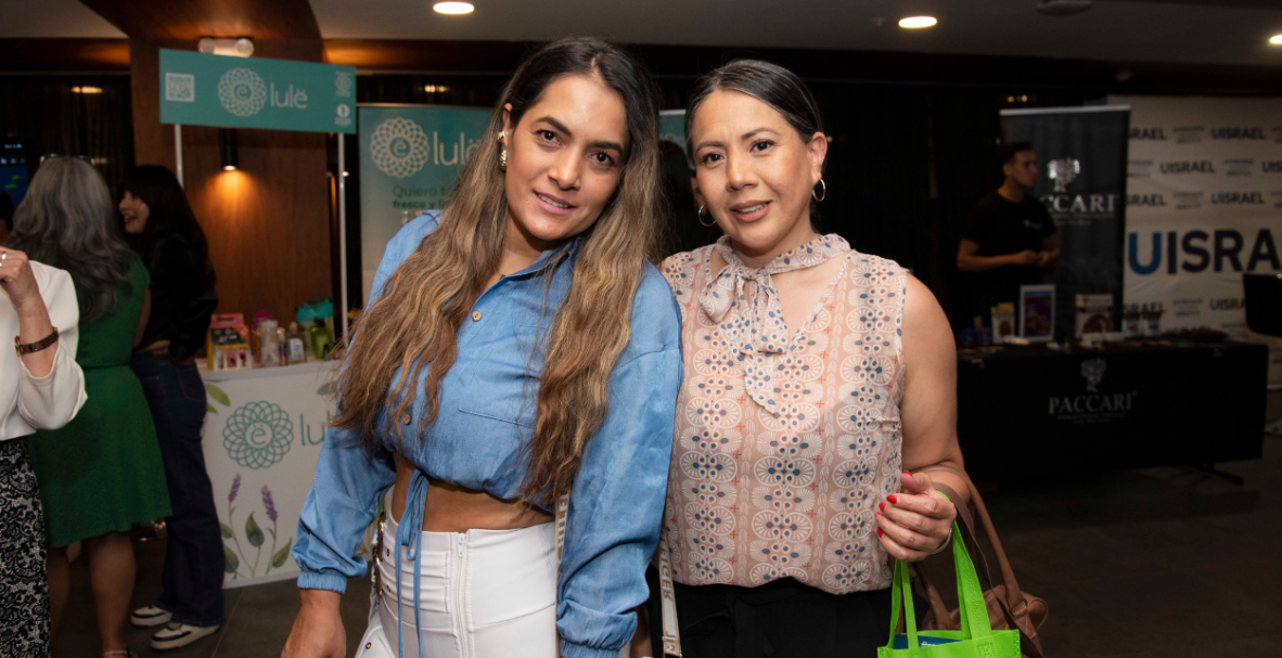 Mujeres que revolucionan, con Andrea Arnau, primera edición.