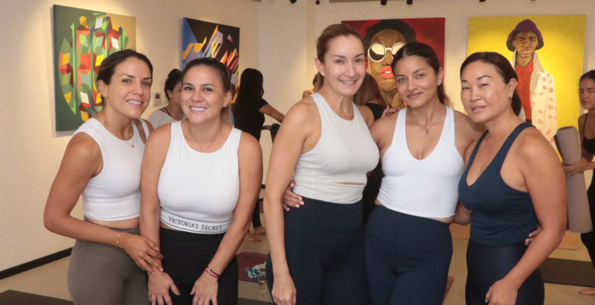 Yoga y arte en Piece of Cake