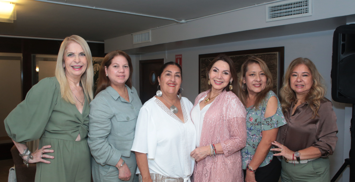 Cumpleaños Popy Quiroz de Kuri en el Club Biblos (Samborondón)