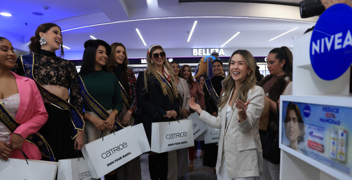 Candidatas a Miss Ecuador 2025 visitan Fybeca del Portal (Quito)