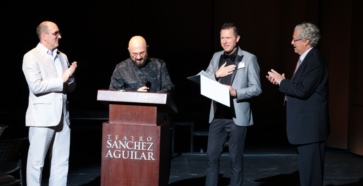 Concierto de la Orquesta Filarmónica por la independencia de Estados Unidos
