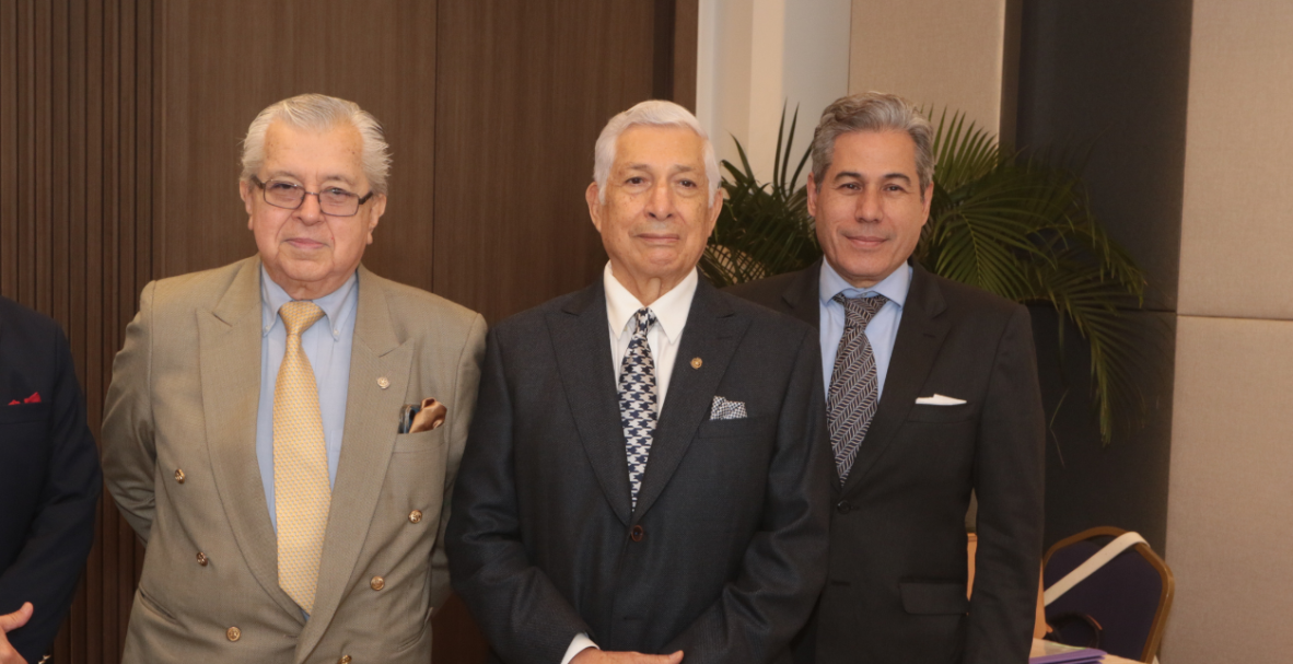 Cambio de directiva Club Rotario Río Guayas