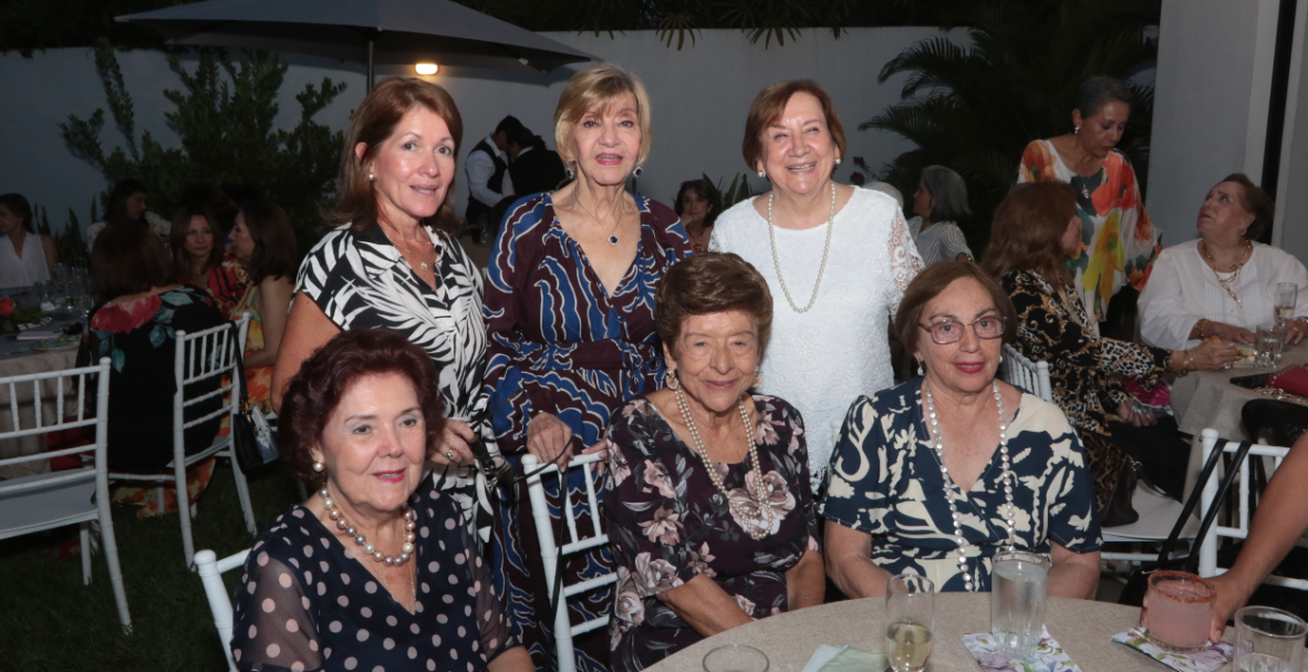 Cumpleaños María Teresa Pérez