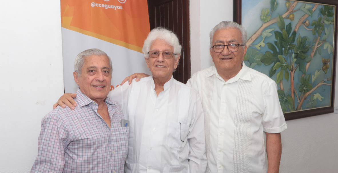 Exposición de Mónica López de Romero en la Casa de la Cutura Núcleo del Guayas