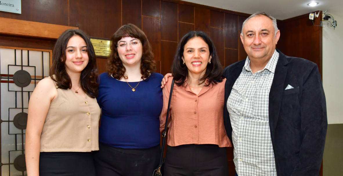 La Dante Alighieri celebra Ferragosto en la U. Católica