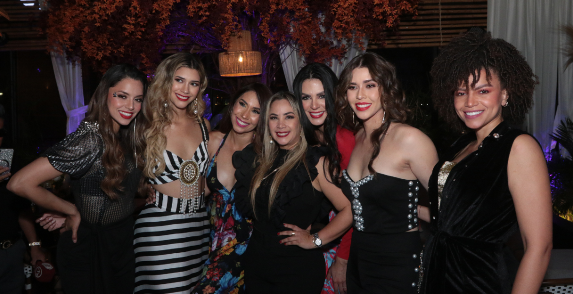 Aniversario 15 de la diseñadora Ma. Mar Proaño en el mundo de la moda