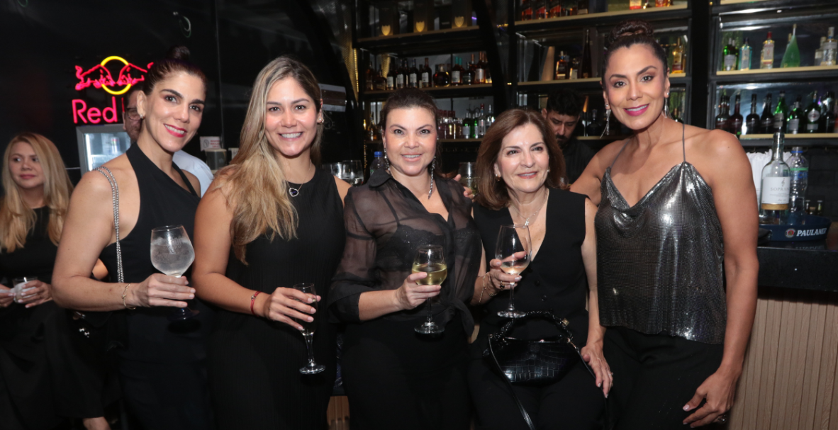 Aniversario 15 de la diseñadora Ma. Mar Proaño en el mundo de la moda