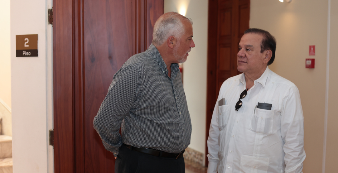 Lanzamiento del libro Tierra Hermosa, de Susana Cárdenas