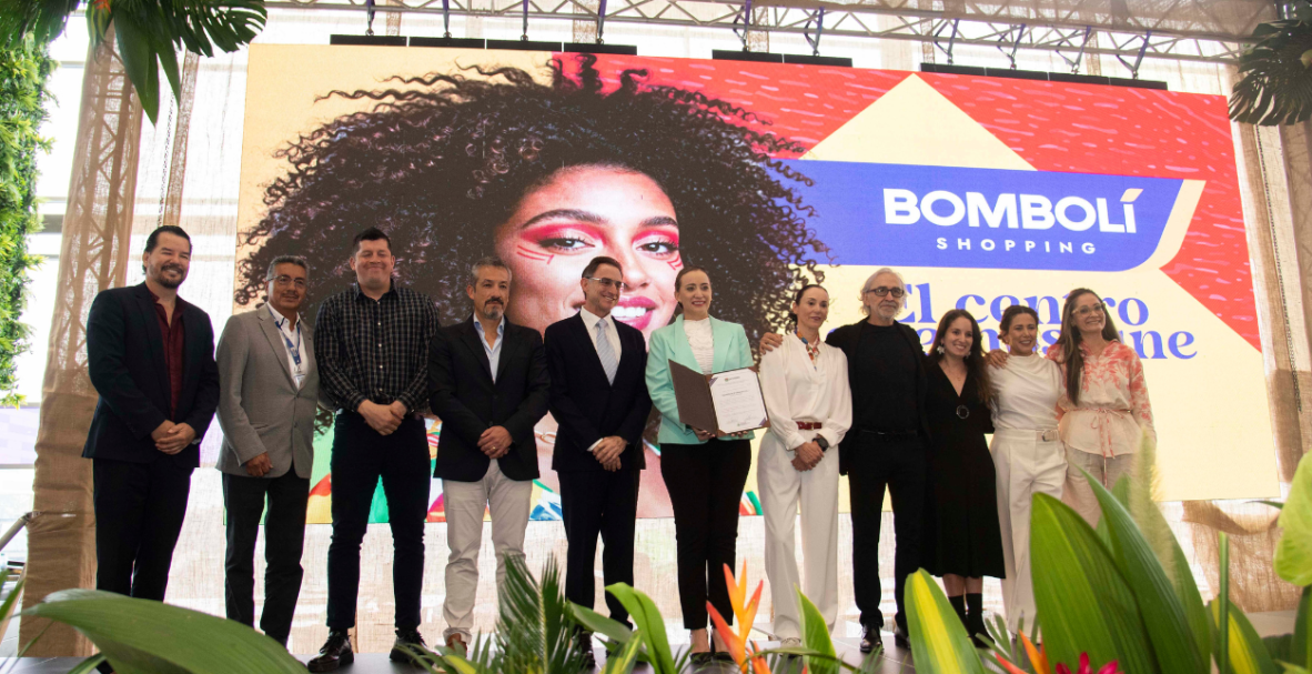 Inauguración de Bombolí, centro comercial en Santo Domingo