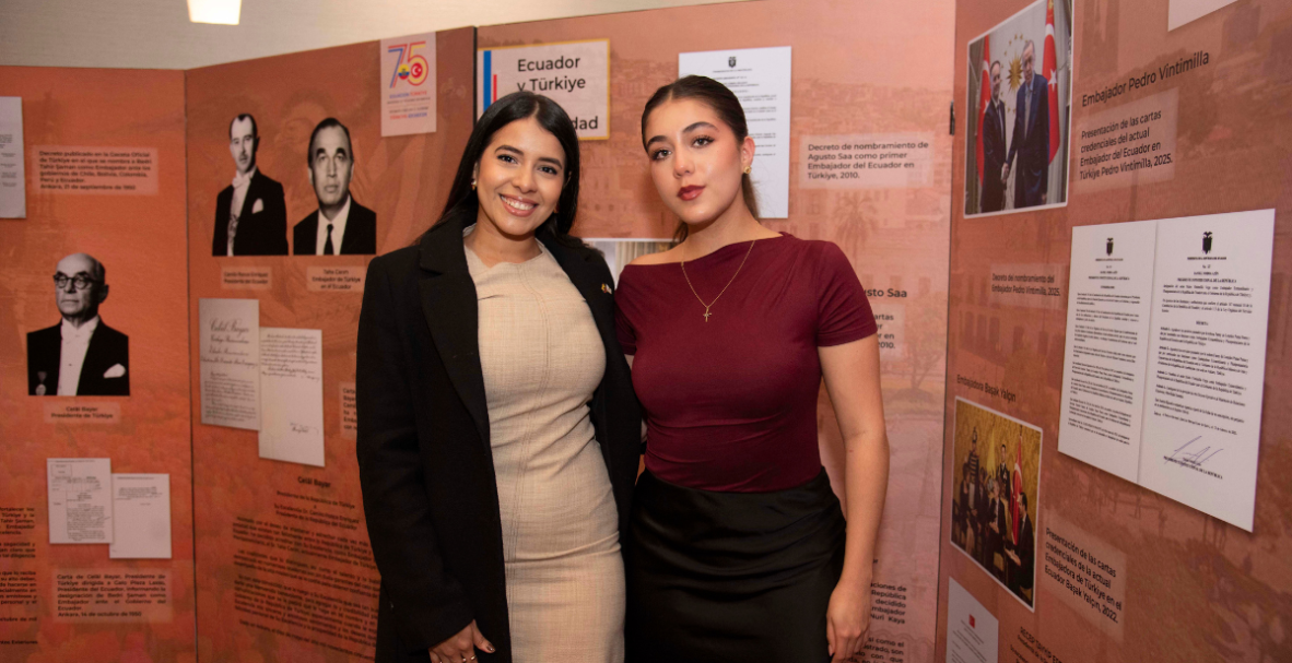 Embajada de Turquía conmemora aniversario