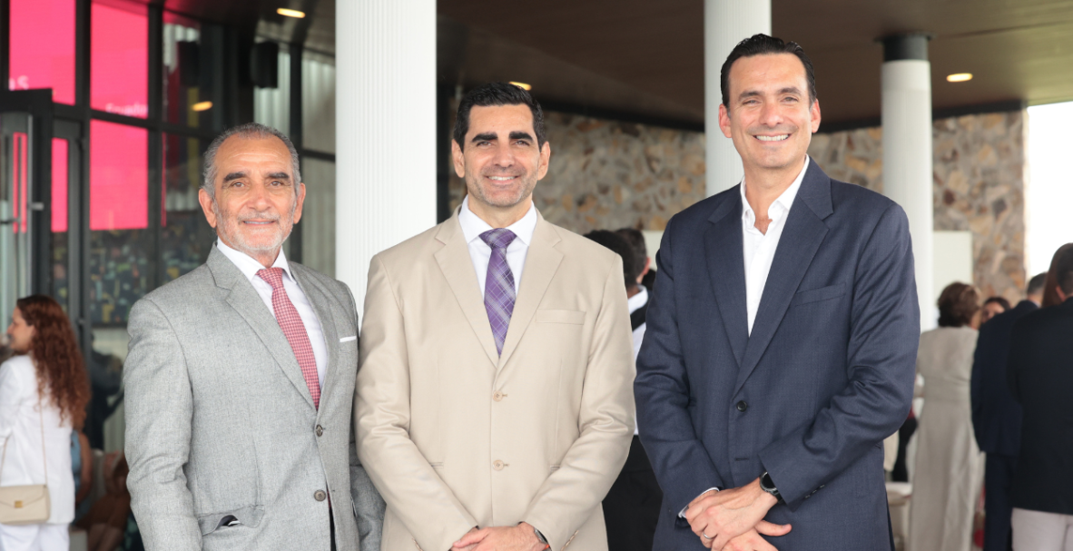 Leading Women Ecuador, reconocimiento al talento femenino