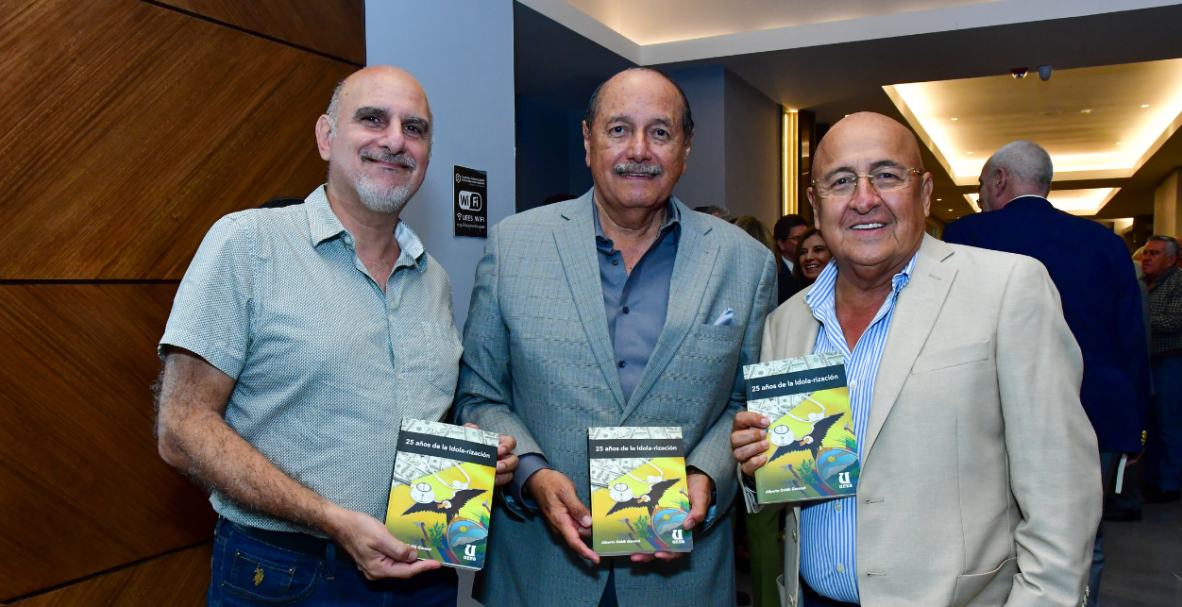 Lanzamiento libro 25 años de la Idola-rización (Alberto Dahik)