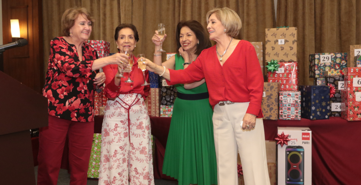 Damas del H. Cuerpo Consular celebran la Navidad con sus colaboradores