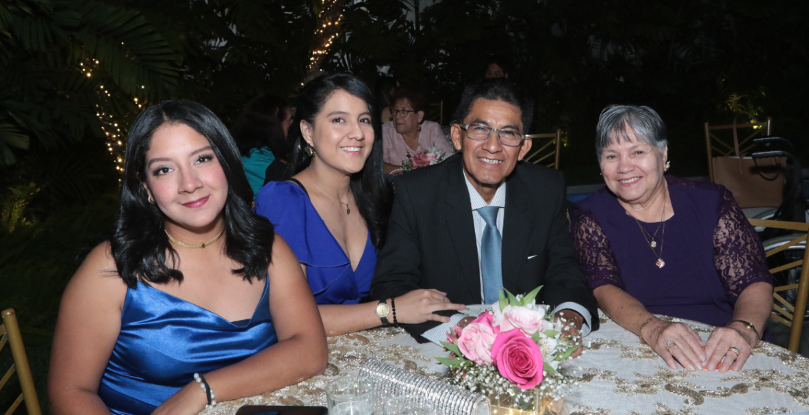 Cumpleaños 90 de Lelia Murillo de Játiva