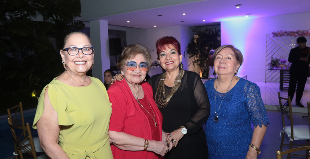 Cumpleaños 90 de Lelia Murillo de Játiva