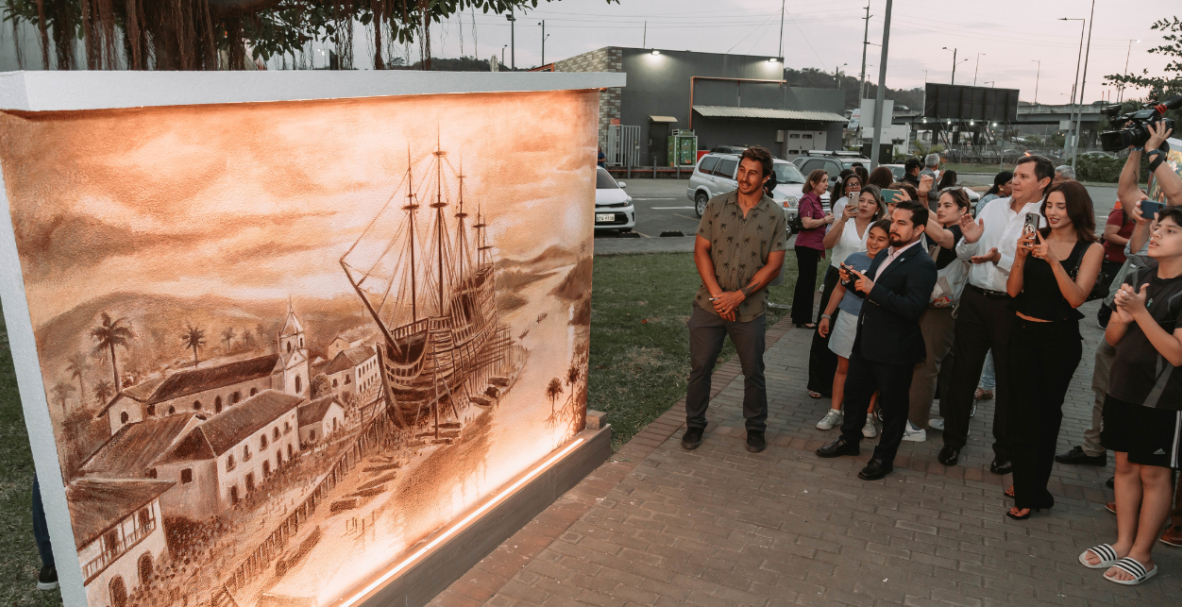 Investeam S.A. propone un corredor de arte urbano en Guayaquil (primer lugar)