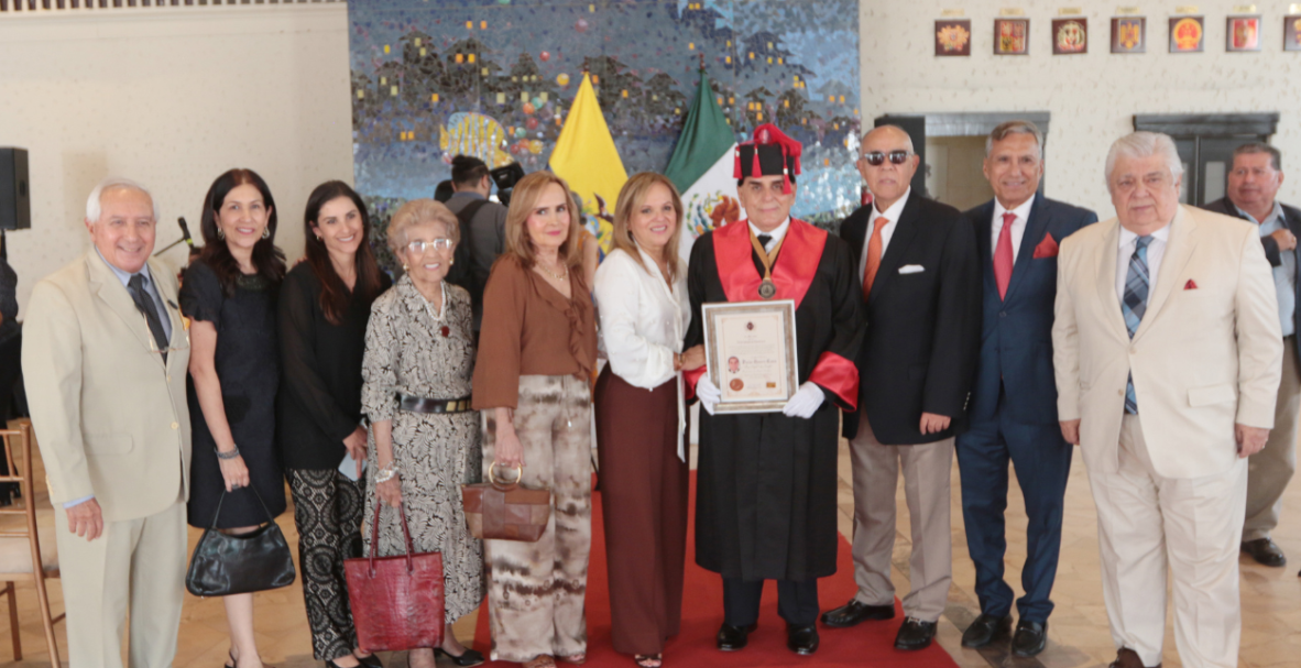 La Universidad Gestalt de México otorga doctorados Honoris Causa en Guayaquil