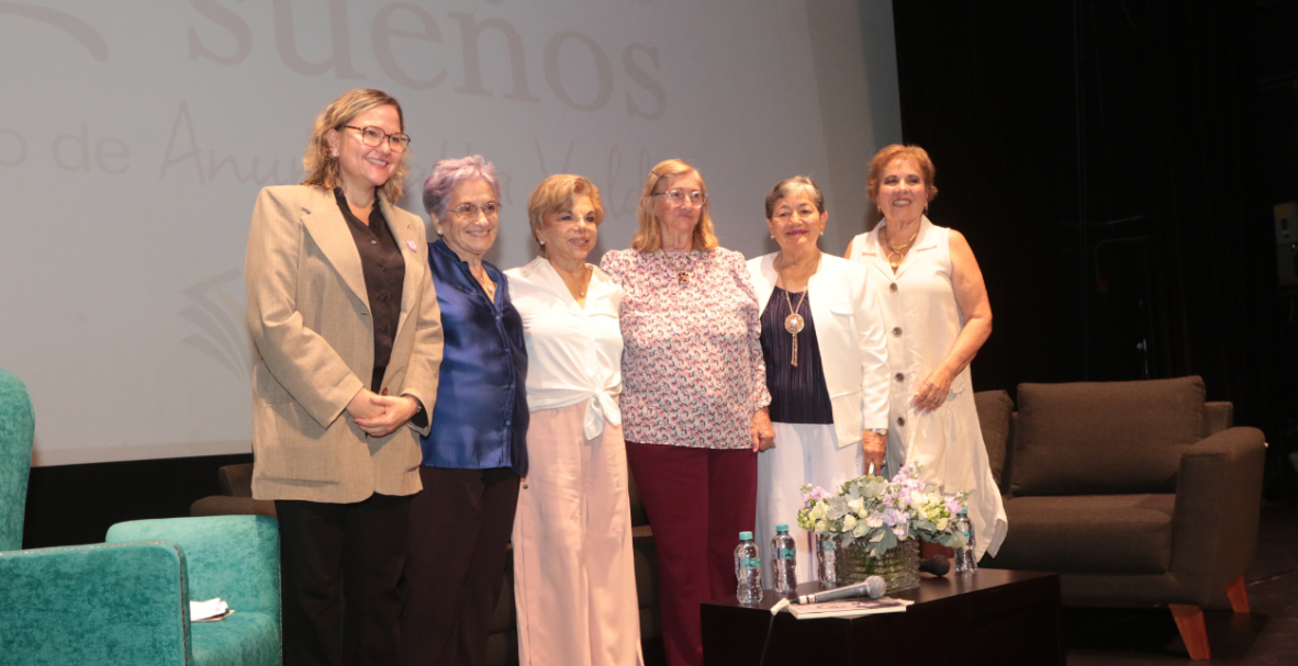 Lanzamiento del libro 'La audacia de los sueños', de Anunzziatta Valdez de Ferrín