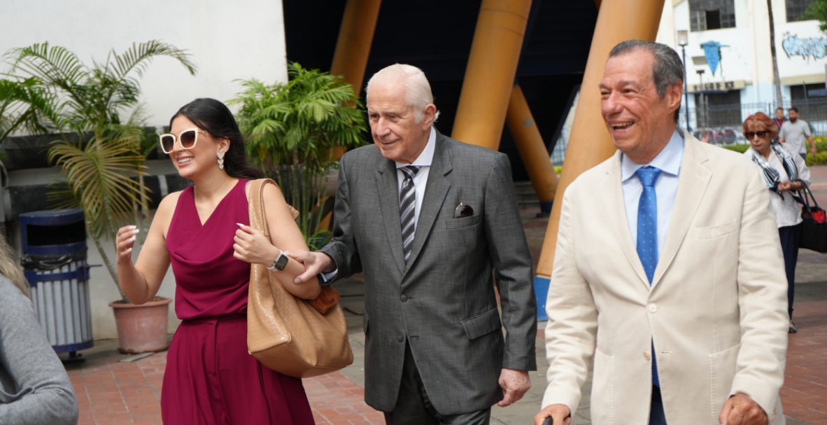 Lanzamiento del libro 'La audacia de los sueños', de Anunzziatta Valdez de Ferrín