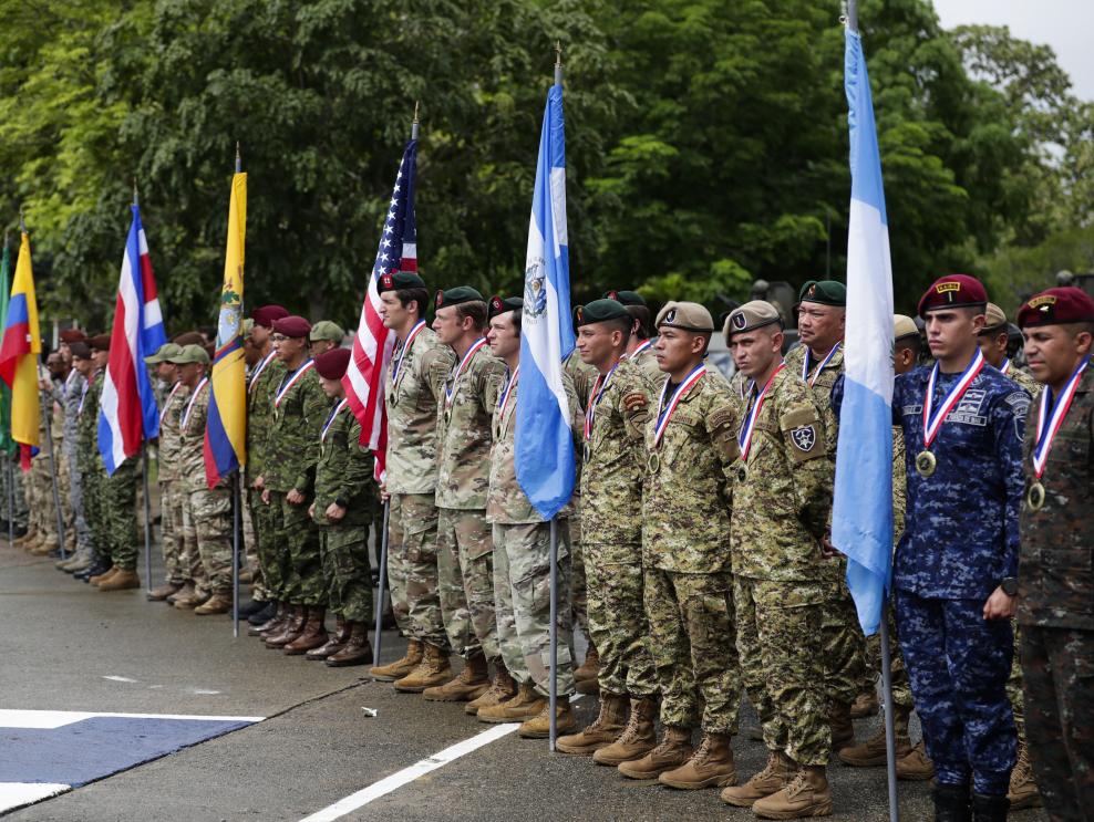 Fuerzas especiales de América se unen contra 'enemigos de la democracia'