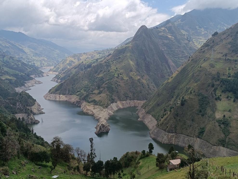ALERTA ENERGÉTICA: Mazar al límite, Ecuador en riesgo