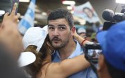 Política. El entonces candidato a la Alcaldía de Guayaquil, Aquiles Álvarez, en un acto público, frente a simpatizantes y comunicadores sociales.