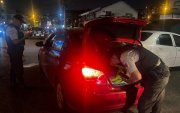 Más de 100 autos y motos fueron retirados de circulación durante los operativos conjuntos de la ATM y la Policía Nacional.