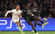 Willian Pacho será titular en la defensa de PSG.