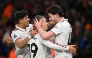 Arsenal buscará sacar ventaja en la visita a Atlético Madrid.