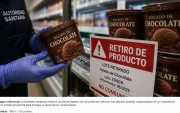 Arcsa detecta bacteria peligrosa en helado de chocolate.