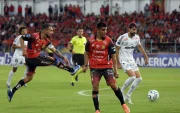 Deportivo Cuenca se impuso 1-0 ante Santos en Ecuador.