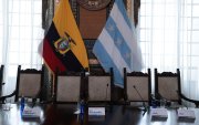 La alcaldesa encargada preside las sesiones del Concejo Cantonal.