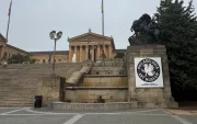 Las legendarias 72 gradas del Museo de Arte de Filadelfia se teñirán de amarillo, azul y rojo durante el primer banderazo oficial de Ecuador