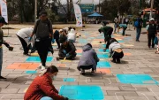 Estudiantes, artistas y gestores culturales participaron en la elaboración de los murales que transforman la fachada del Terminal Terrestre de Ingahurco.