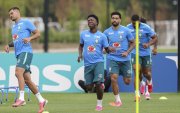 La Selección de Brasil se juega la clasificación a octavos ante Japón.