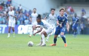 En el último enfrentamiento entre ambos en LigaPro, el 25 de abril de 2026, Emelec dio la sorpresa y derrotó a Liga de Quito 1-0 en el estadio George Capwell.