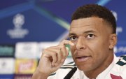 El delantero francés del Real Madrid Kylian Mbappe durante la rueda de prensa.