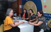 La asesoría en una agencia de viaje formal es importante para conseguir un boleto aéreo a buen precio.