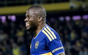 Enner Valencia ya tiene su primera foto histórica con Boca: gol, celebración y una página que ningún ecuatoriano había escrito antes.