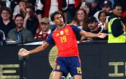 Lamine Yamal de España a los dos minutos ya festejaba ante Inglaterra.
