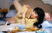 Antes de convertirse en la creadora de Girls, Dunham había escrito, dirigido y protagonizado la película Tiny Furniture.