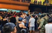 El operativo en la Bahía generó cuestionamientos entre los comerciantes. Hubo quienes pidieron, en cambio, que se realicen para poner orden y darle seguridad al secgtor.