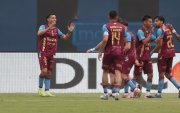 Macará hizo la fiesta en Quito ante Universidad Católica.