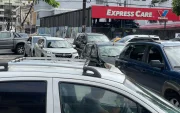 Los semáforos apagados provocaron congestionamientos en diferentes avenidas de Guayaquil durante la mañana de este miércoles.