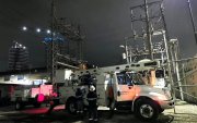 CNEL desplegó equipos técnicos para atender las interrupciones eléctricas reportadas durante la jornada anterior.