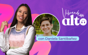 Vibrando alto con Daniela Santibáñez.