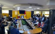 Primera sesión del concejo cantonal en Cuenca, presidido por el nuevo alcalde Cristian Zamora.
